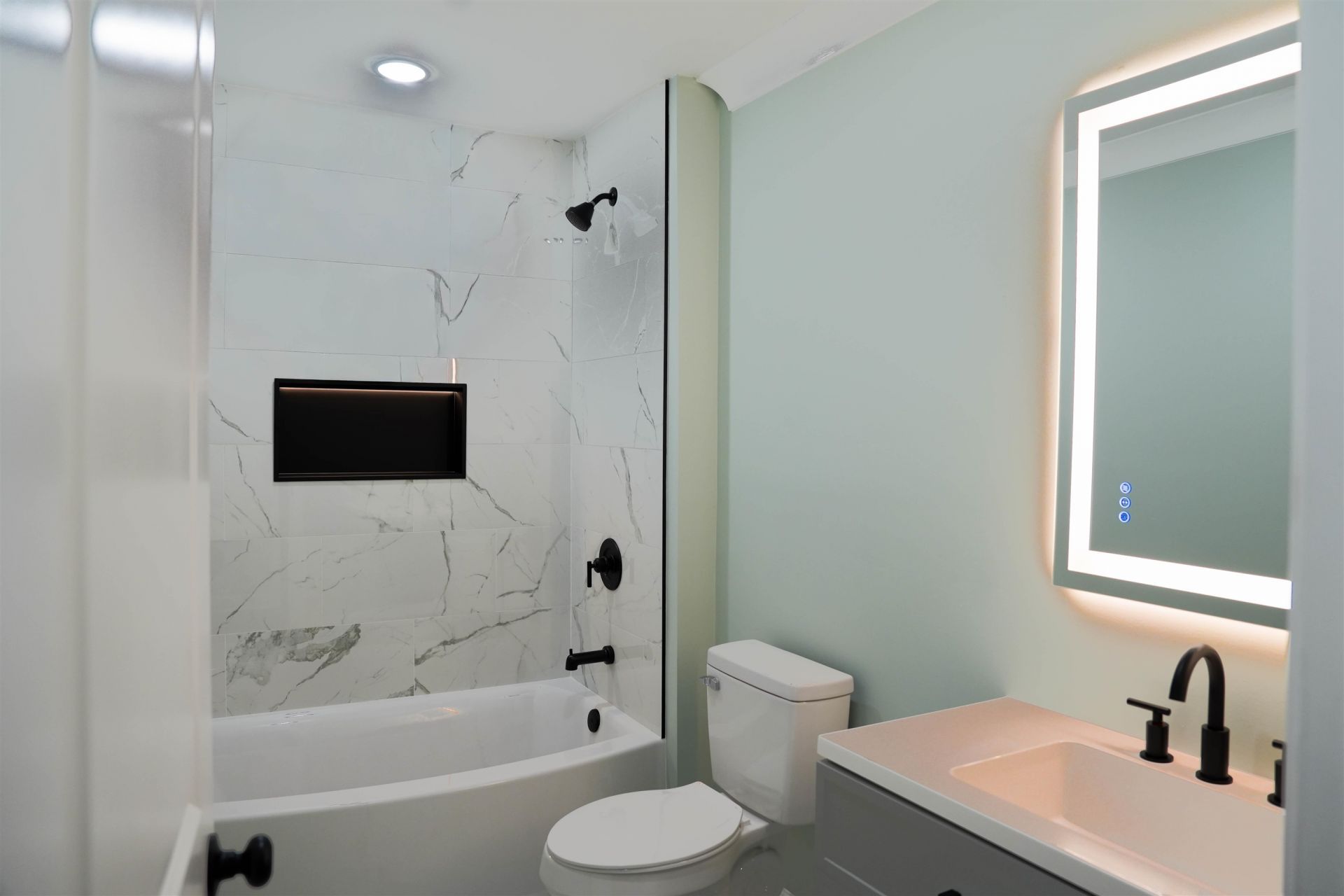 1104 Ragin St. Photo 13