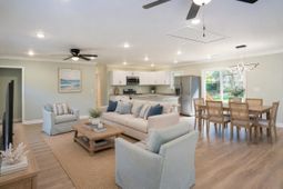 1104 Ragin St. photo 4