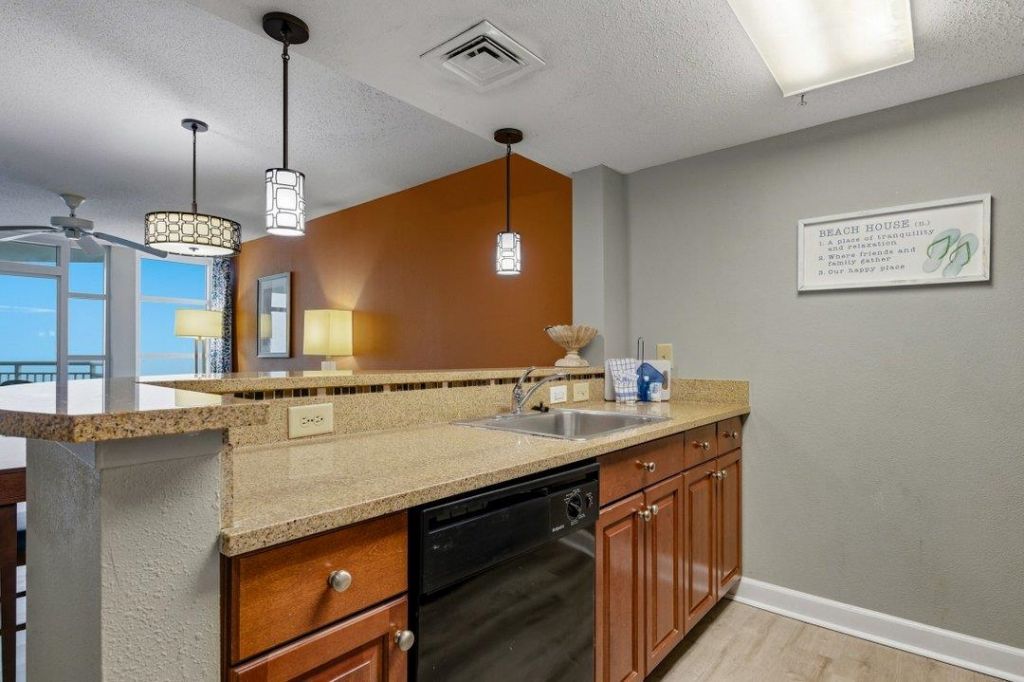 5200 N Ocean Blvd. Photo 13