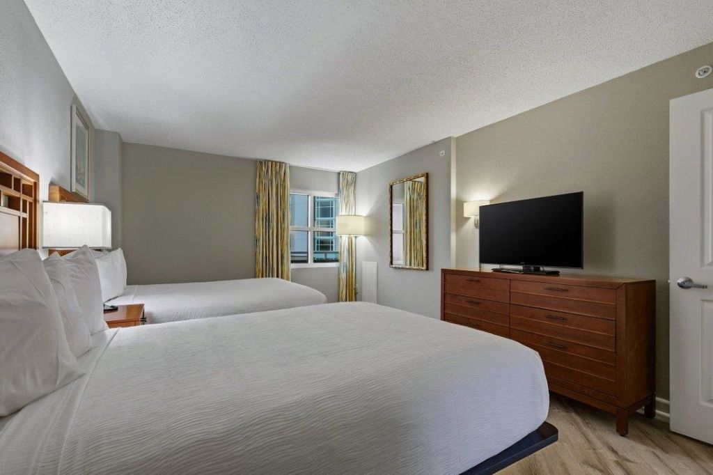 5200 N Ocean Blvd. Photo 15