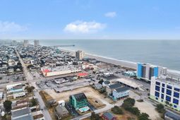 216 22nd Ave. N photo 4