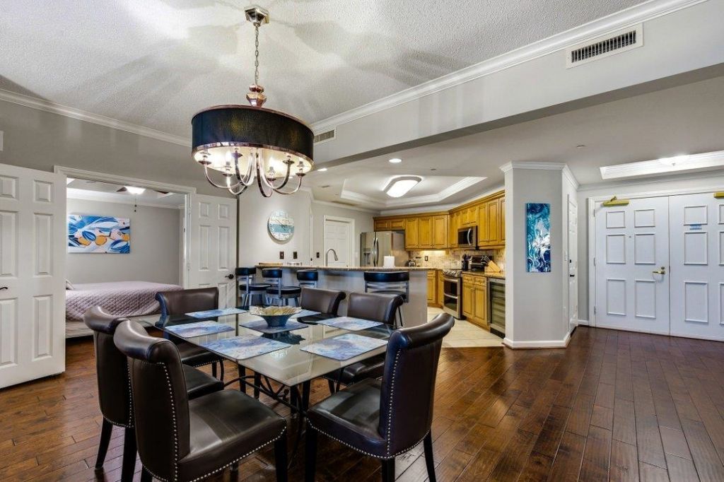 8500 Margate Circle Photo 12