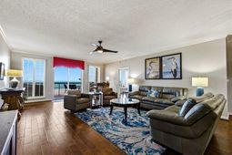 8500 Margate Circle photo 4