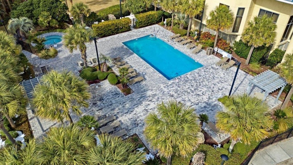 8500 Margate Circle Photo 52