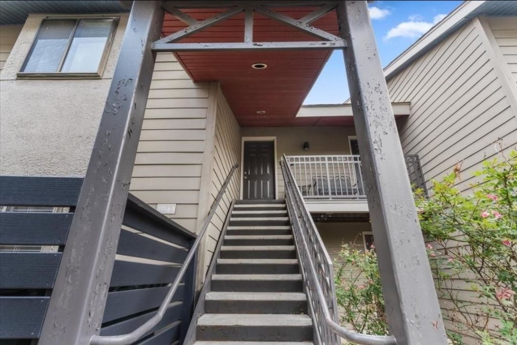 1814 Birch Post Cv, Unit 2, Germantown, TN 38138 Main Photo