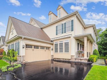 47666 PAULSEN SQUARE, POTOMAC FALLS, VA 20165