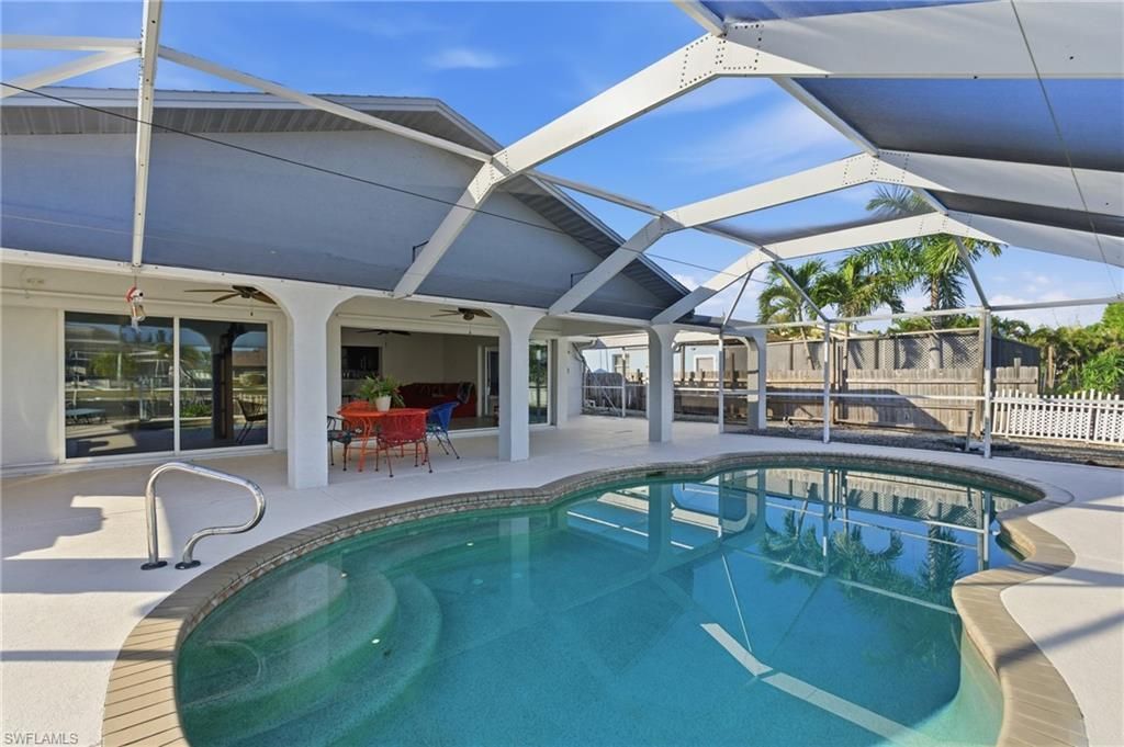 17638 Corallina Dr , Matlacha Isles, FL 33991 Photo