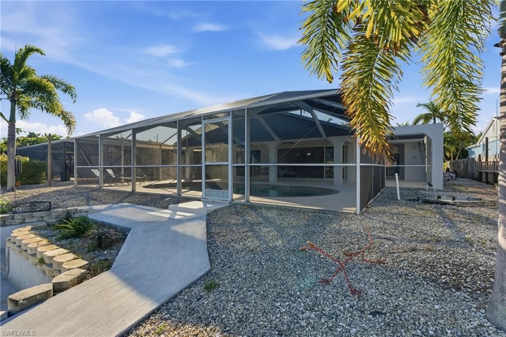 17638 Corallina Dr , Matlacha Isles, FL 33991 Photo