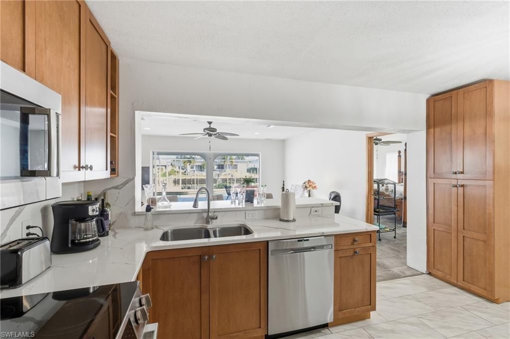 17638 Corallina Dr , Matlacha Isles, FL 33991 Photo