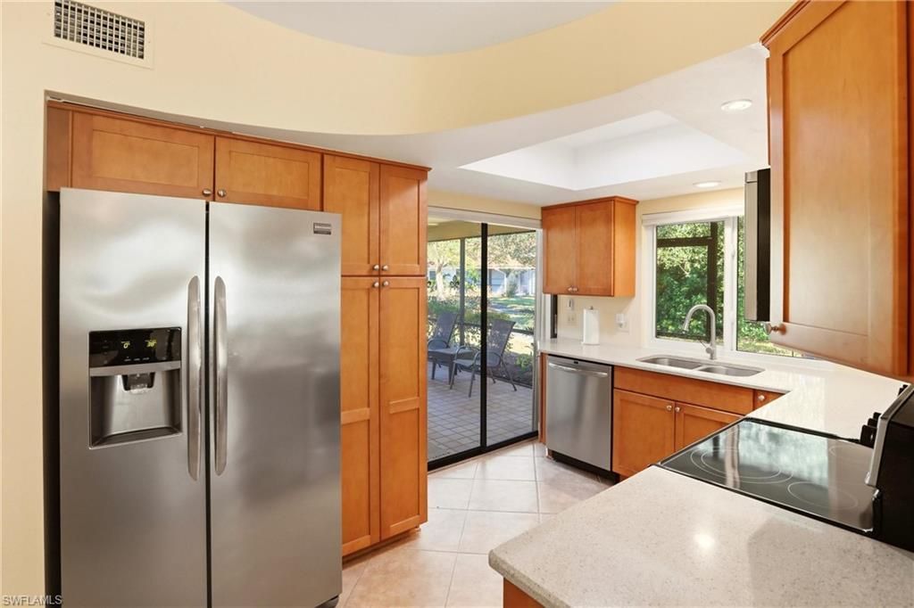 142 Old Tamiami Trl, Naples, FL 34110 Photo