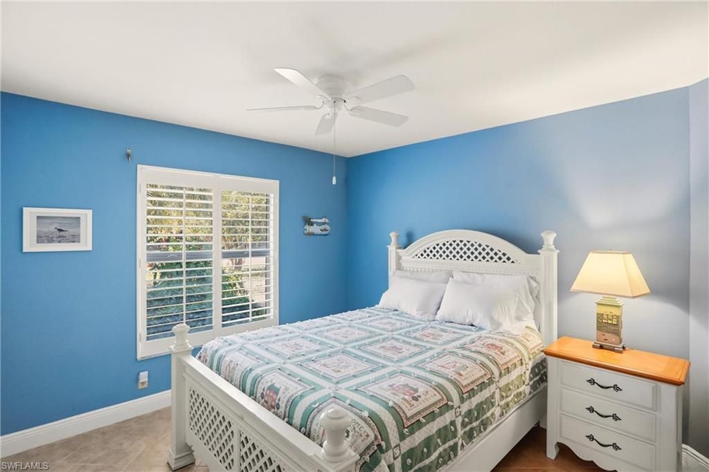142 Old Tamiami Trl, Naples, FL 34110 Photo