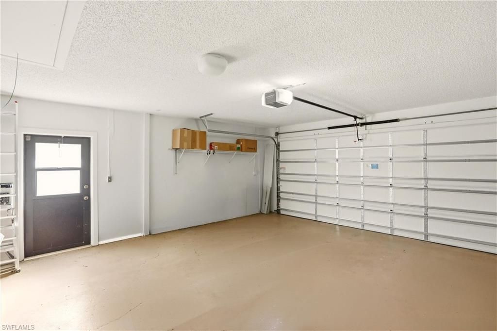 142 Old Tamiami Trl, Naples, FL 34110 Photo