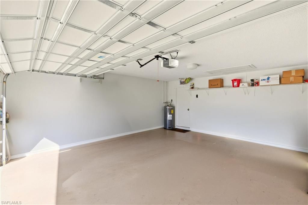 142 Old Tamiami Trl, Naples, FL 34110 Photo