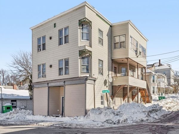 355 Main St, Clinton, MA 01510