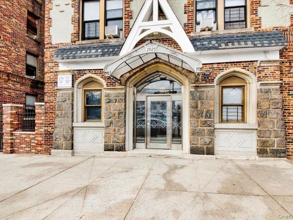 2925 Matthews Avenue, Unit 5H, Bronx, NY 10467