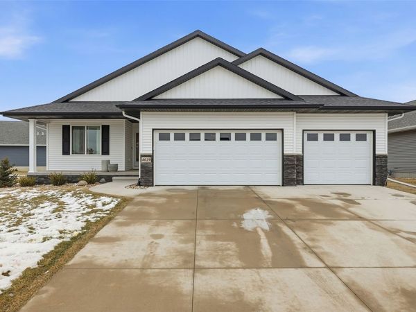 4029 Peridot Drive, Marion, IA 52302