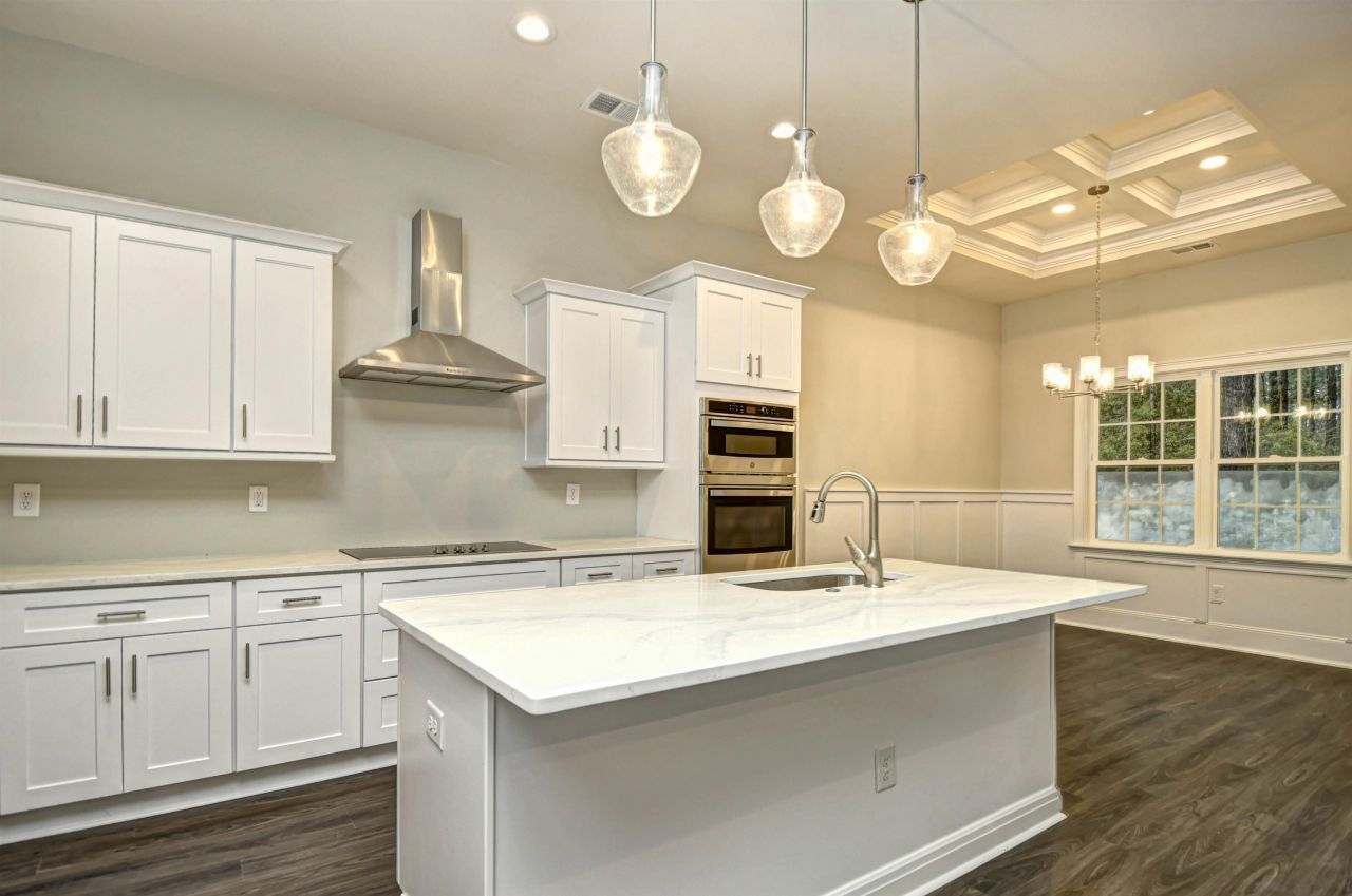 289 Waterfall Circle Photo 9