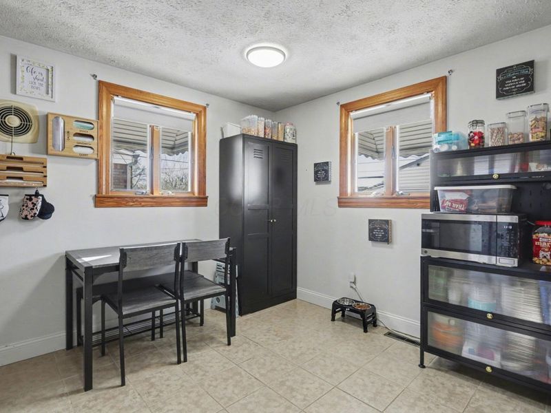 3977 Sexton Drive, Columbus, OH 43228 Photo 6