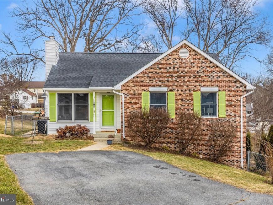 23 E F Street, Brunswick, MD 21716 Main Photo