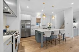 112 America Street photo 4