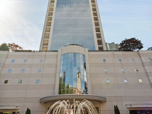 2828 Peachtree Road NW, Unit 1704, Atlanta, GA 30305