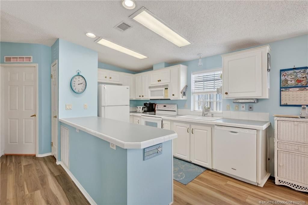 2115 Nettles Boulevard, Jensen Beach, FL 34957 Photo