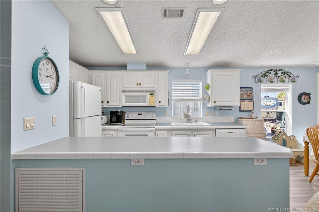 2115 Nettles Boulevard, Jensen Beach, FL 34957 Photo