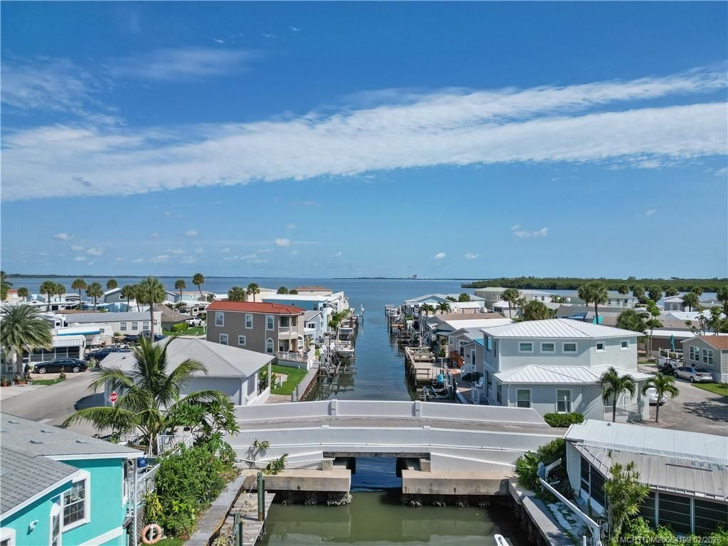 516 Nettles Boulevard, Jensen Beach, FL 34957 Photo