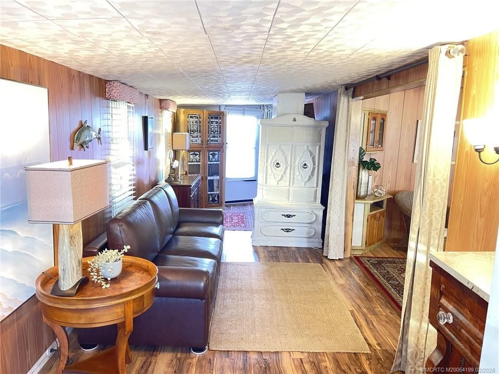 516 Nettles Boulevard, Jensen Beach, FL 34957 Photo