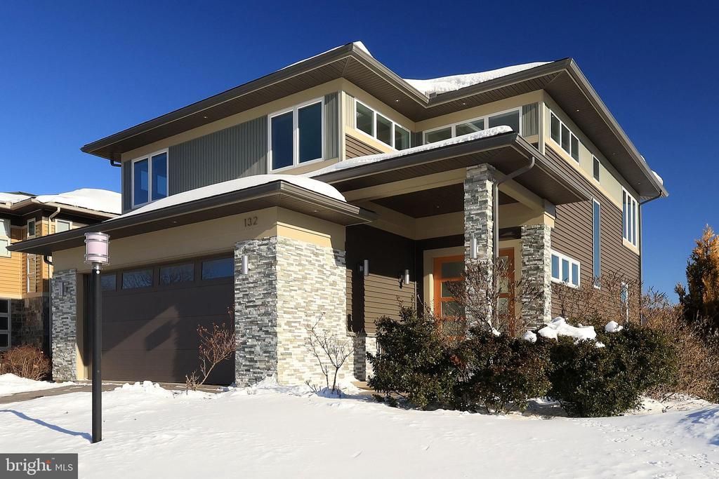 132 Derek Drive, Boalsburg, PA 16827 Main Photo