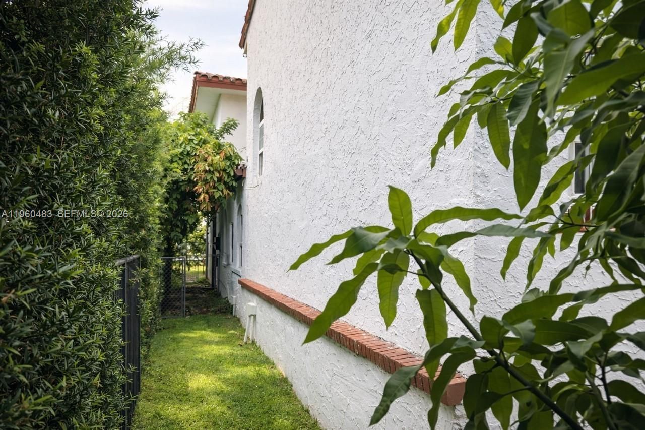 3614 Anderson Rd, Coral Gables, FL 33134 Photo