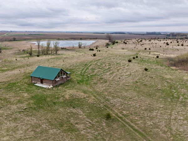 51 County Road, Bingham Lake, MN 56118