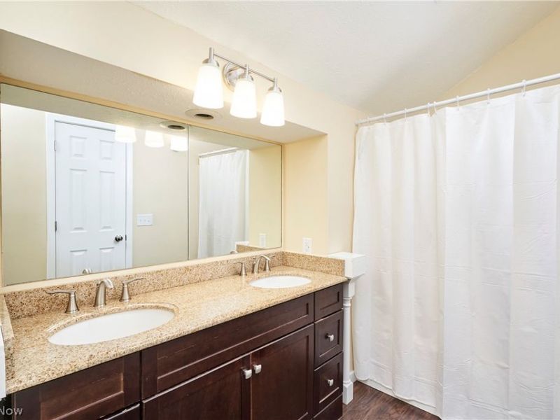 2099 Pinebrook Trail, Cuyahoga Falls, OH 44223 Photo 16