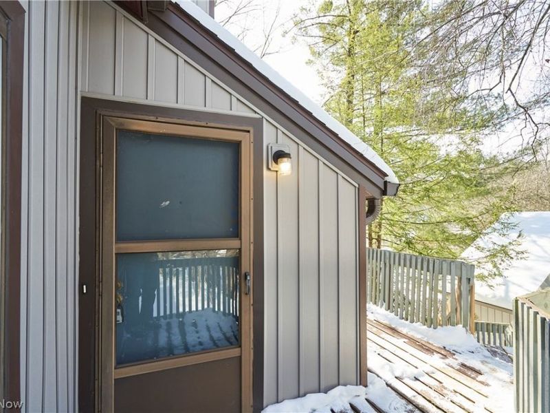 2099 Pinebrook Trail, Cuyahoga Falls, OH 44223 Photo 3