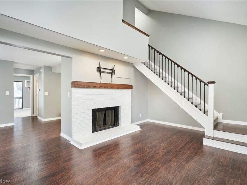 2099 Pinebrook Trail, Cuyahoga Falls, OH 44223 Photo 5