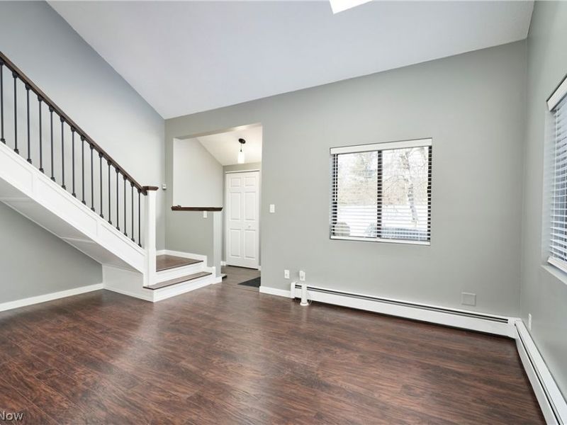 2099 Pinebrook Trail, Cuyahoga Falls, OH 44223 Photo 6