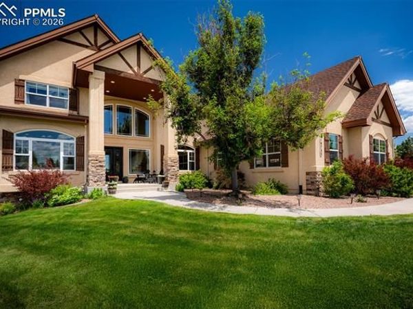 19735 Knights Crossing, Monument, CO 80132