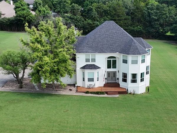 4302 Ashley Lane, Fayetteville, AR 72701