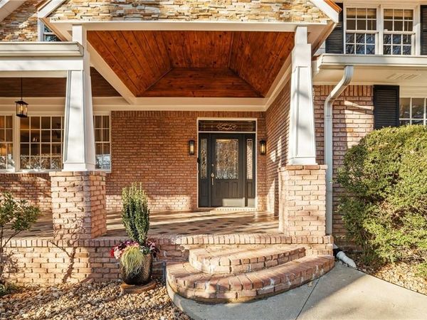 2686 Parkview Drive NE, Atlanta, GA 30345