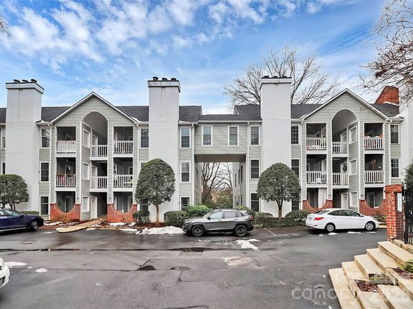 430 Queens Road, Unit 711, Charlotte, NC 28207