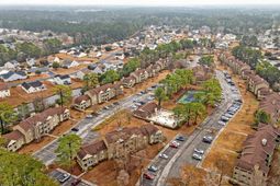 425 Myrtle Greens Dr. photo 4