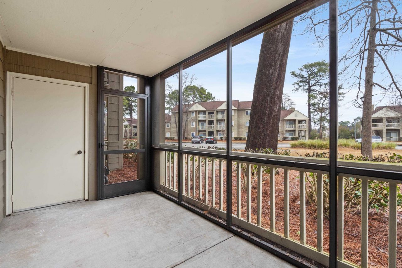 425 Myrtle Greens Dr. Photo 6