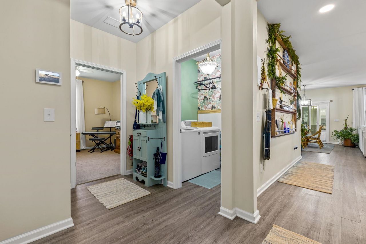 413 Accord St. Photo 11