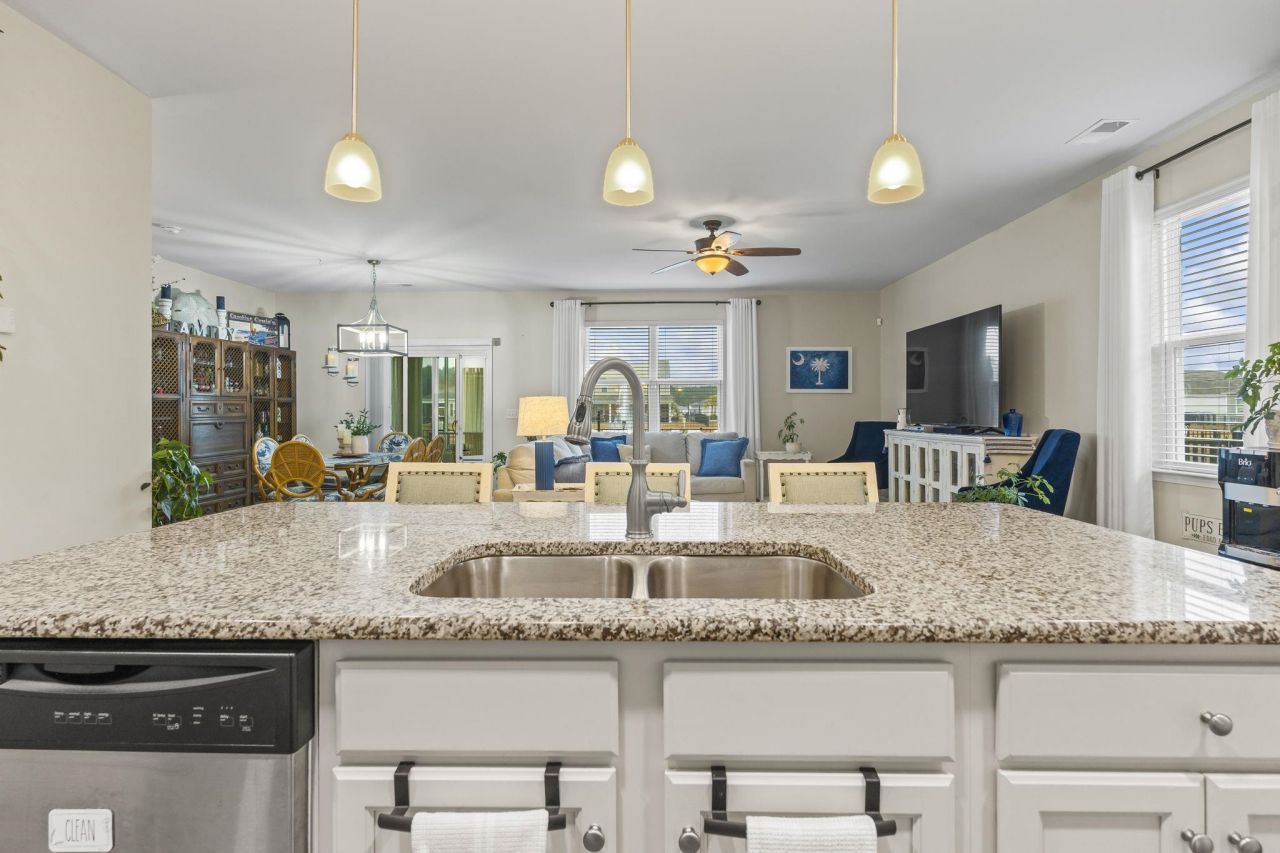 413 Accord St. Photo 14