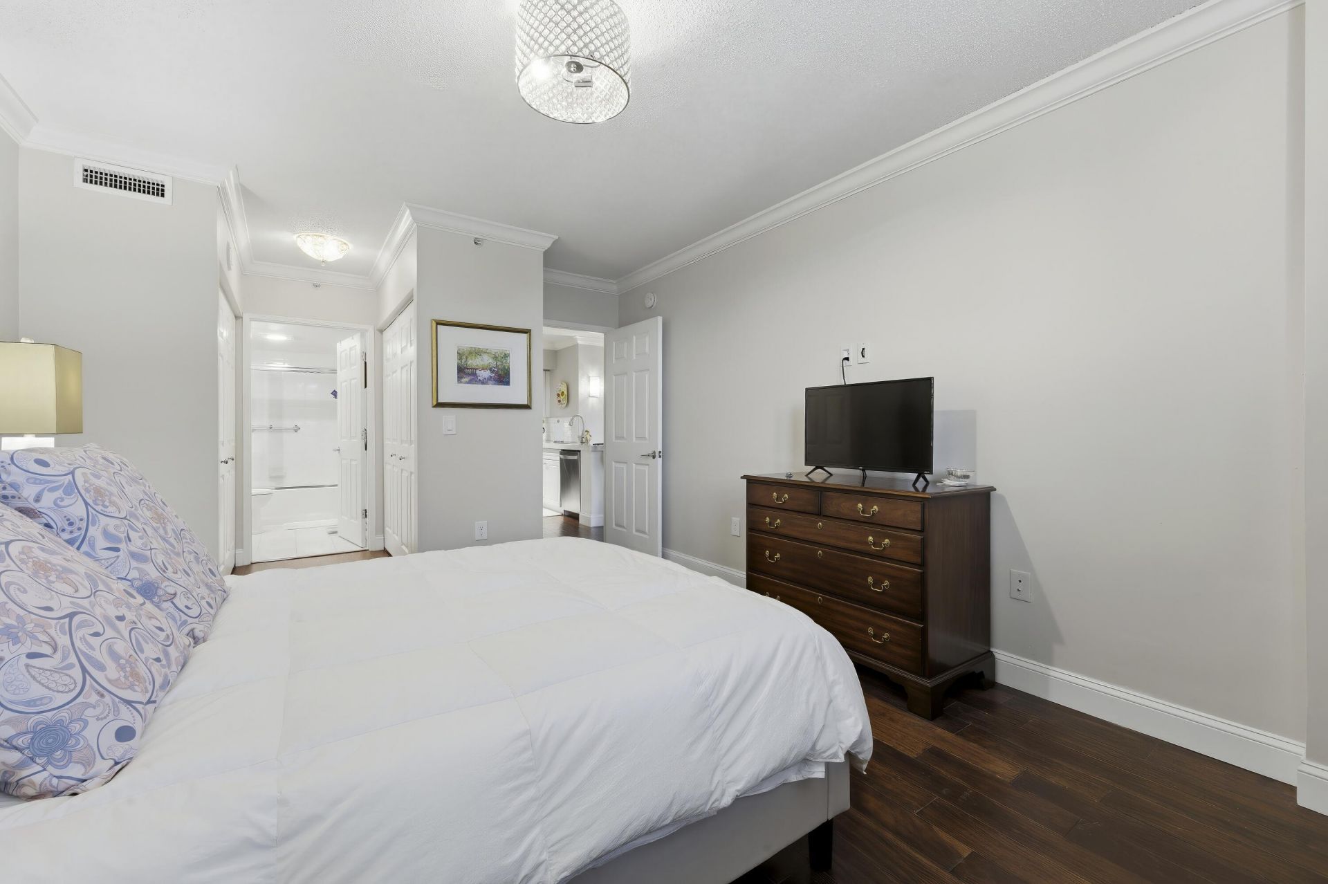 651 Okeechobee Boulevard, Unit 309, West Palm Beach, FL 33401 Photo