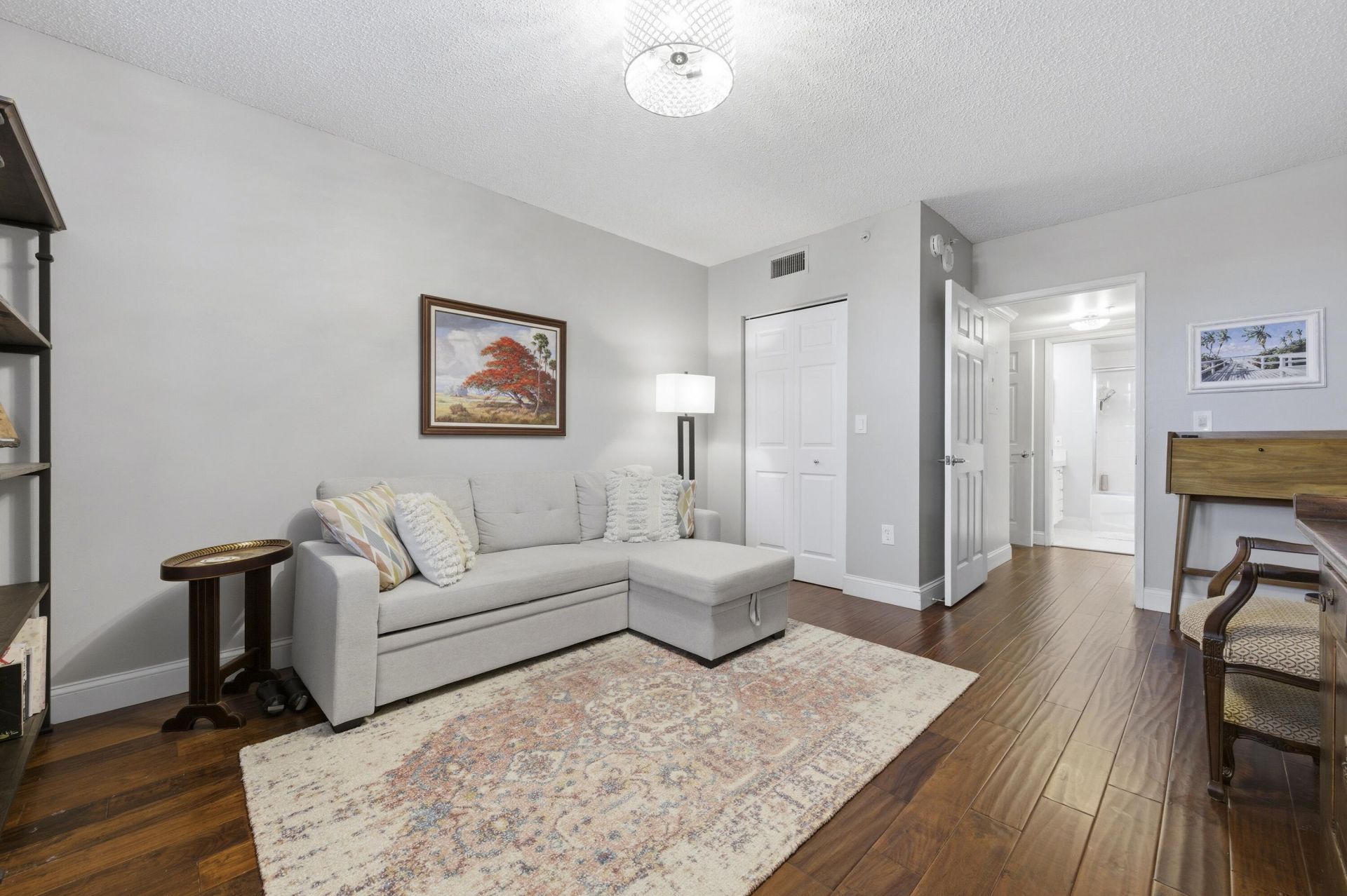 651 Okeechobee Boulevard, Unit 309, West Palm Beach, FL 33401 Photo