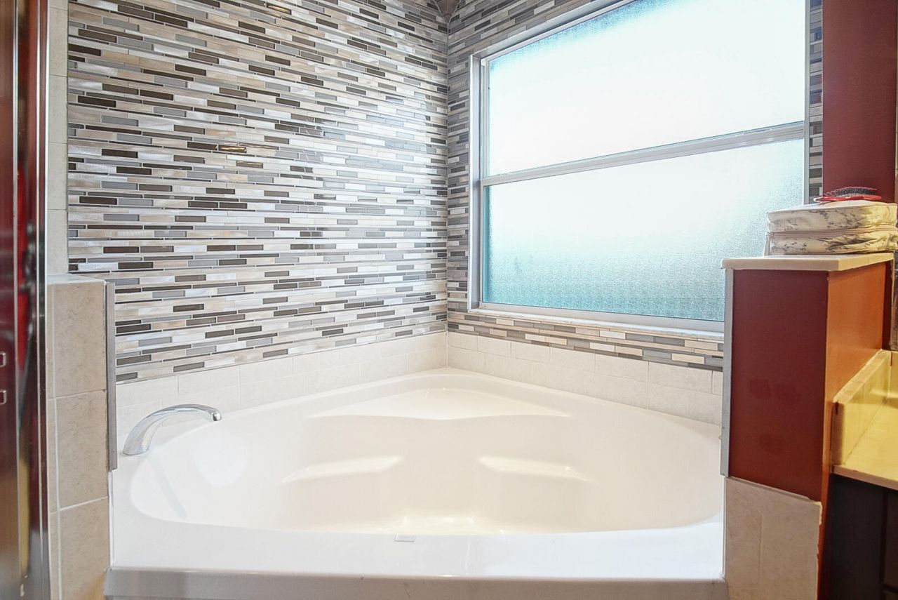 870 SW Paar Drive, Port Saint Lucie, FL 34953 Photo