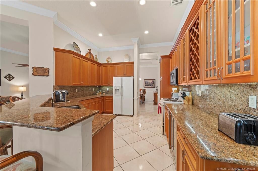 127 NW Magnolia Lakes Boulevard, Port Saint Lucie, FL 34986 Photo