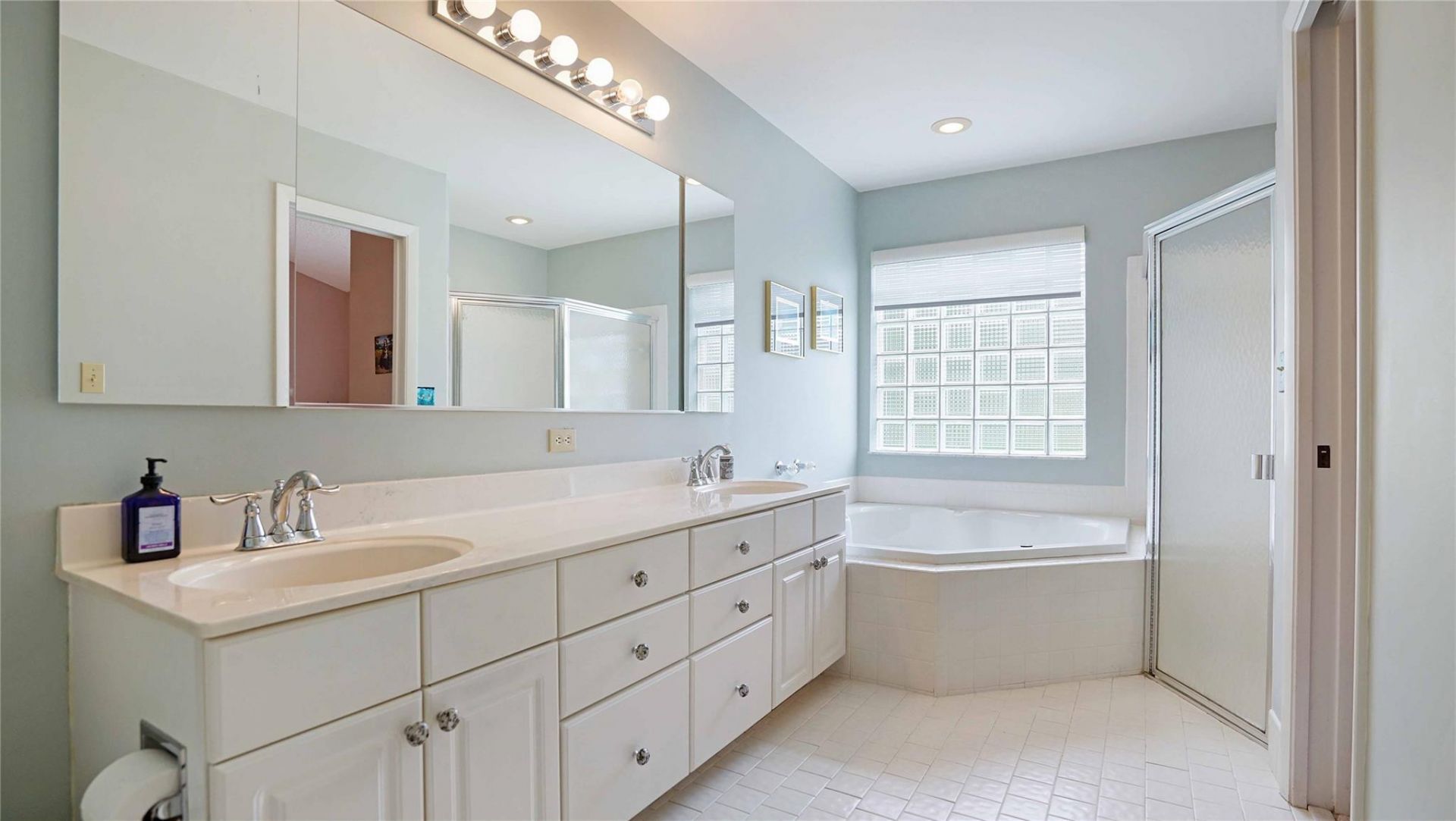 3099 Perriwinkle Circle, Davie, FL 33328 Photo