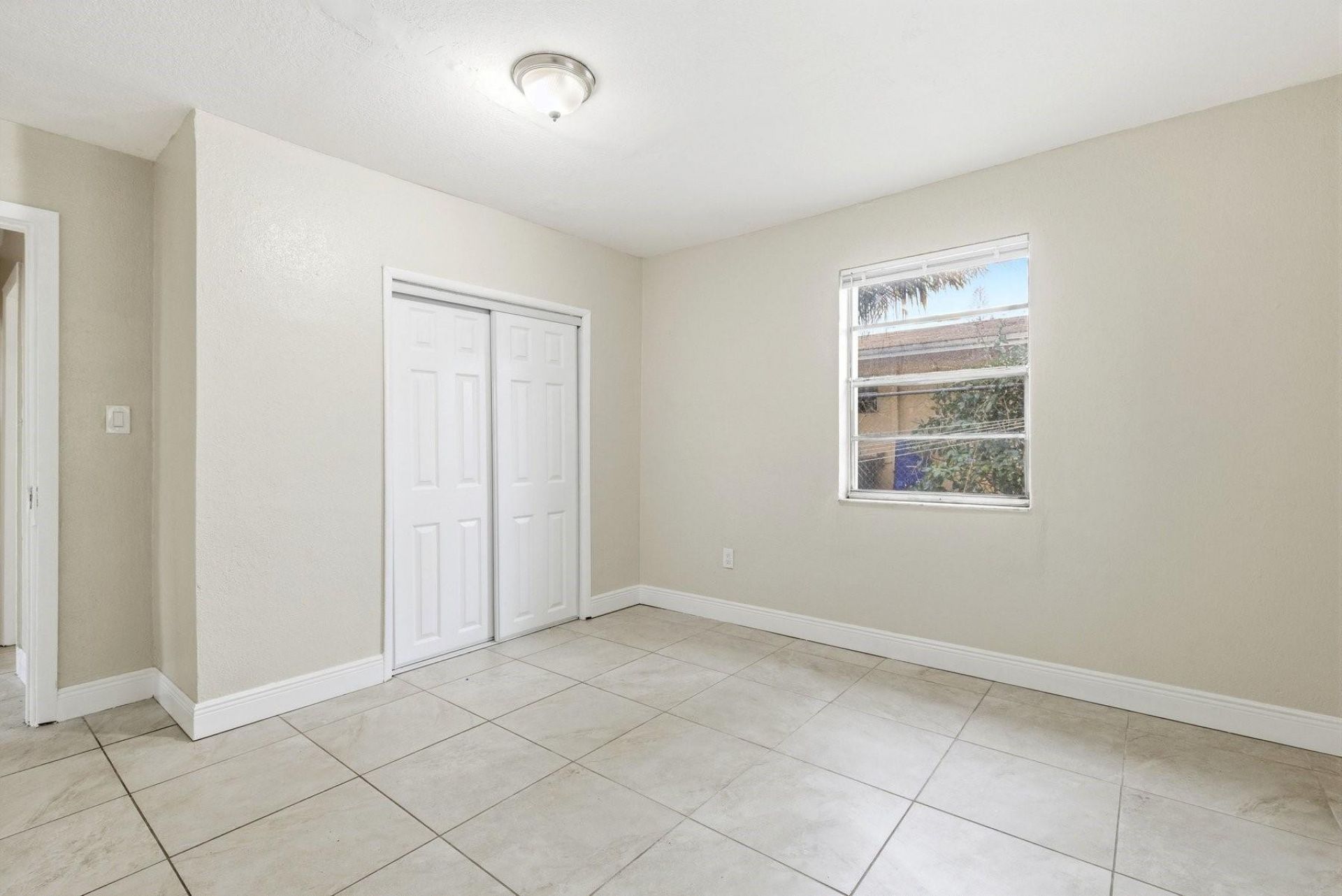 842 NW 25th Avenue, Fort Lauderdale, FL 33311 Photo